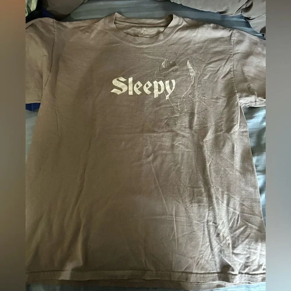 Disney Parks Sleepy Dwarf Tshirt